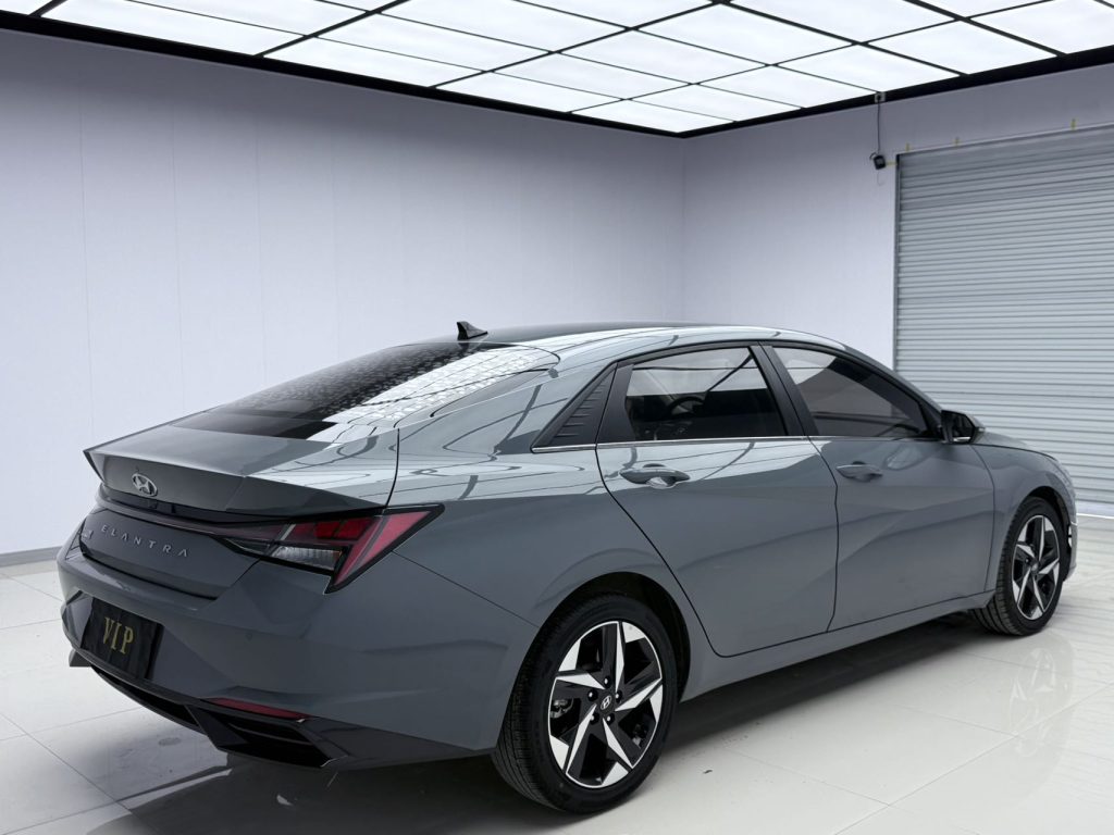 Hyundai Elantra 2021 1.5L CVT LUX Premium - Huishida Trading