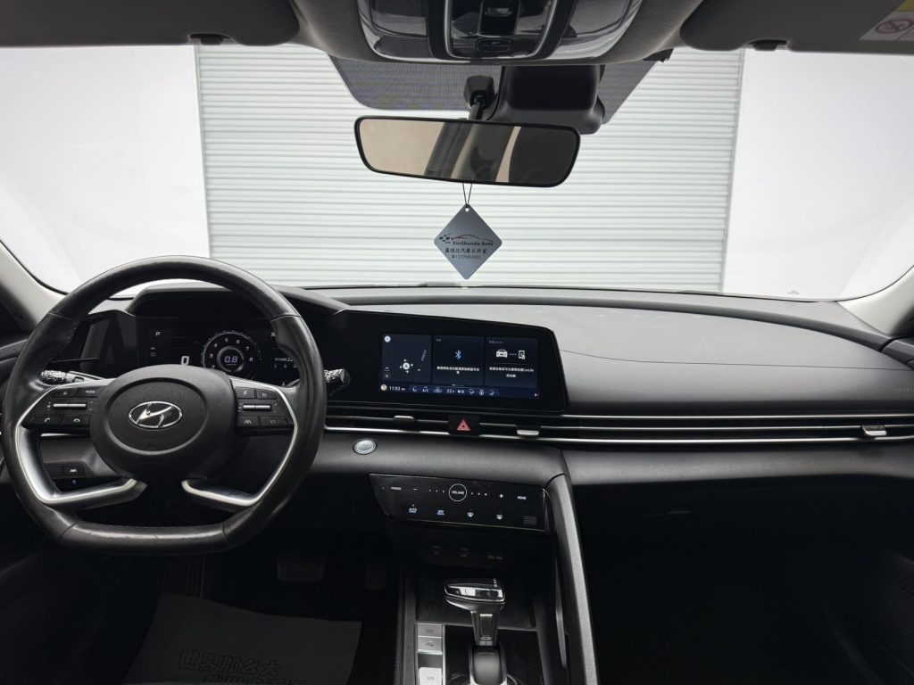 Hyundai Elantra 2021 1.5L CVT LUX Premium - Huishida Trading