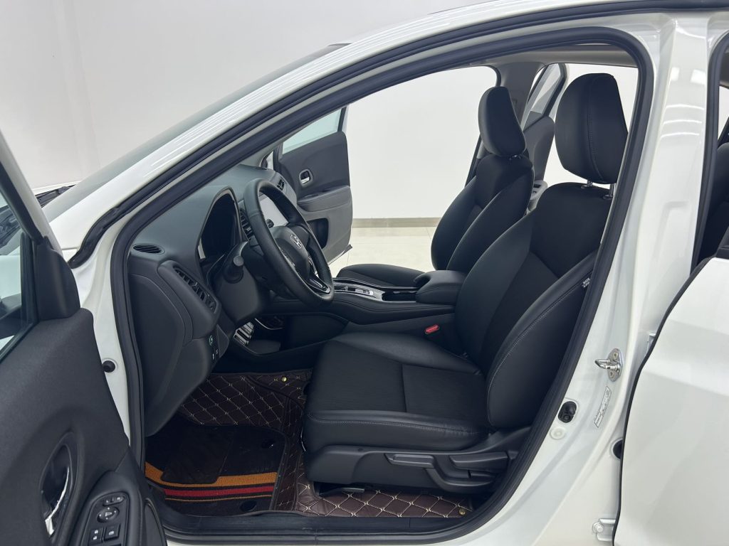 Honda VEZEL 2020 1.5L CVT Pioneer - Huishida Trading