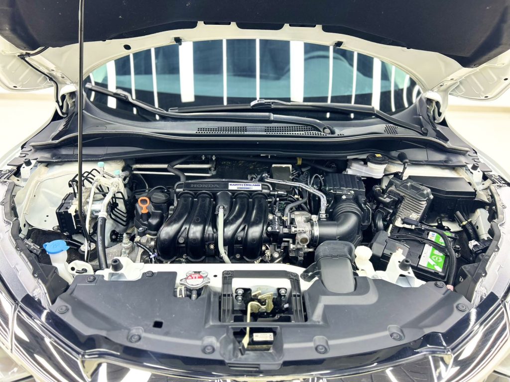 Honda VEZEL 2020 1.5L CVT Pioneer - Huishida Trading