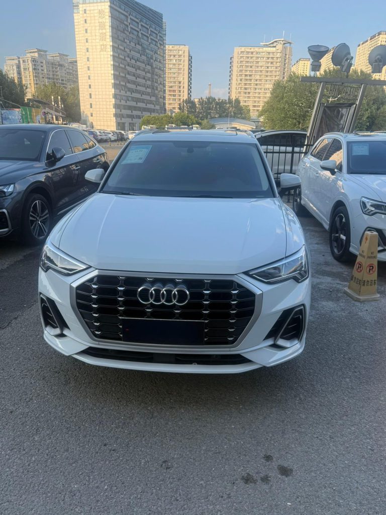Audi Q3 2021 35 TFSI Stylish Dynamic - Huishida Trading