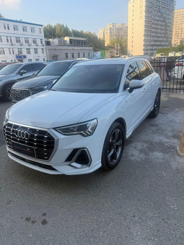 Audi Q3 2021 35 TFSI Stylish Dynamic - Huishida Trading