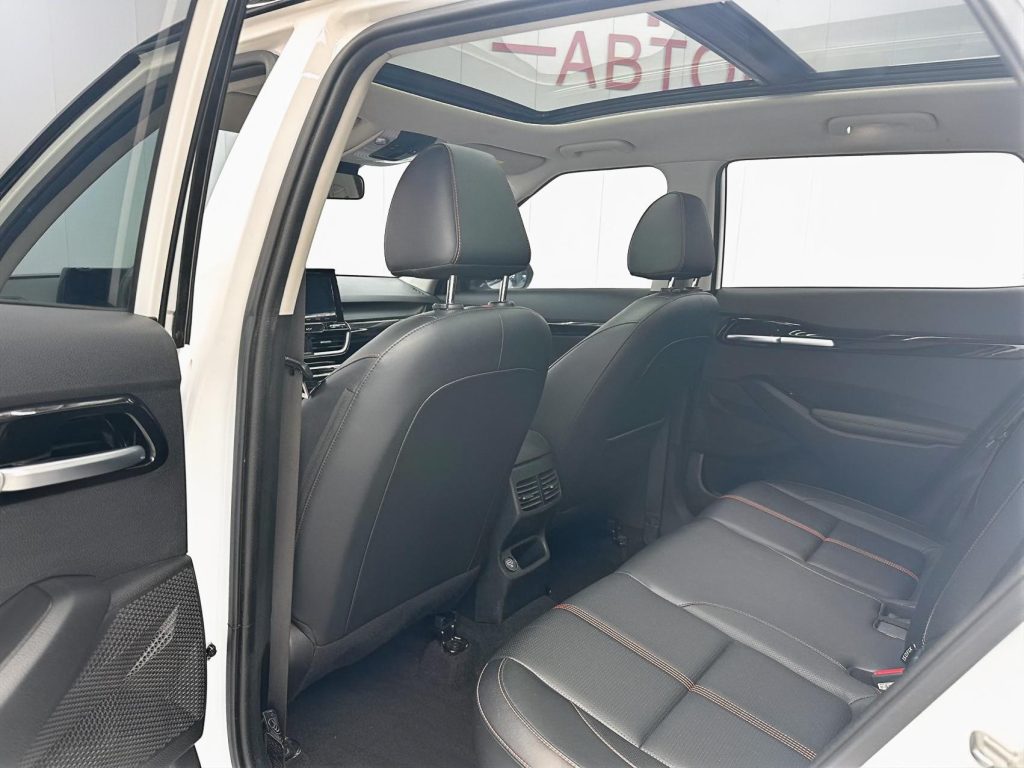 Kia KX3 （SELTOS) 2021 1.5L CVT Refreshed Edition - Huishida Trading