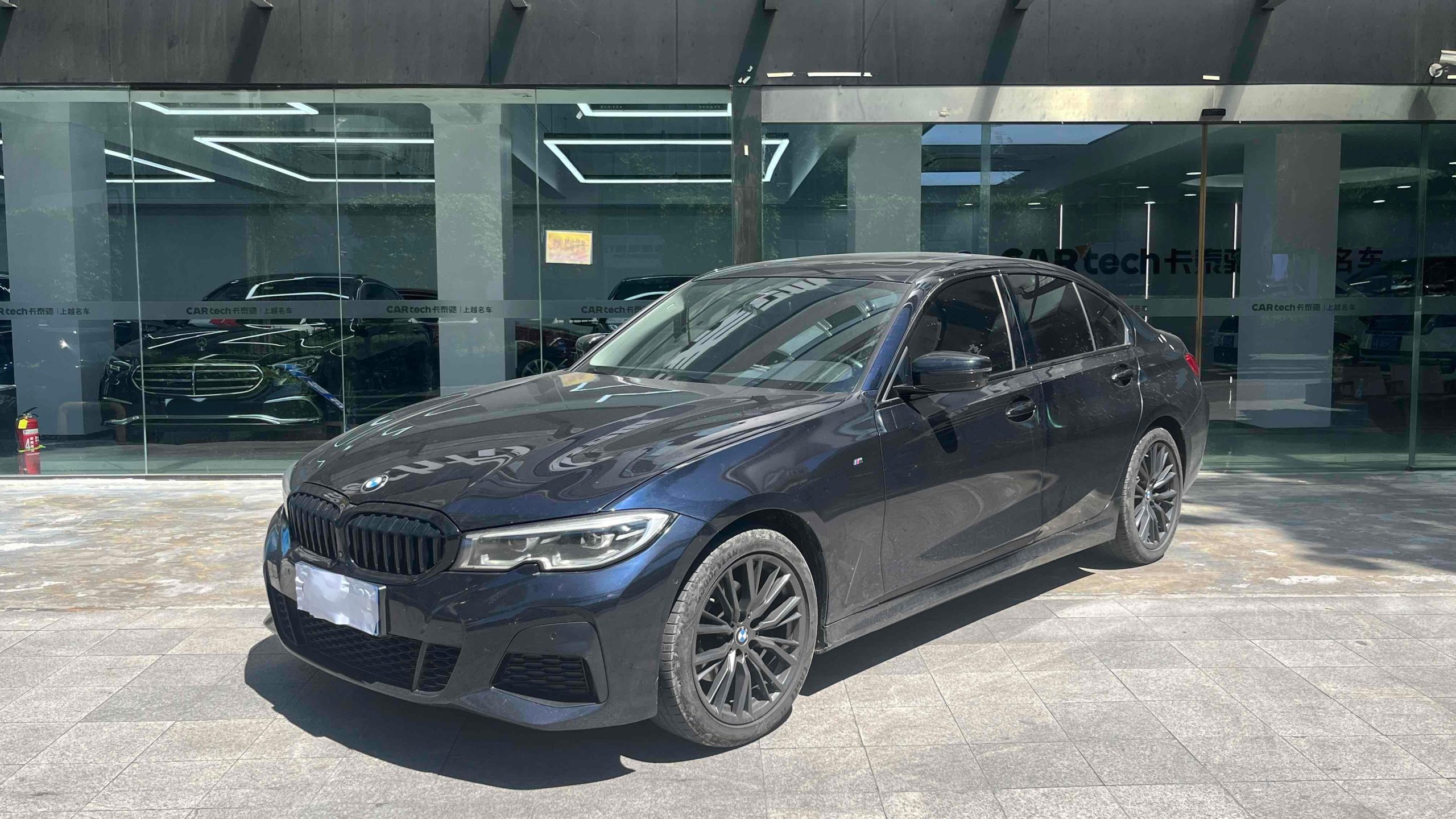 BMW 3 серии  2021 325i M Sport Obsidian Night Set
