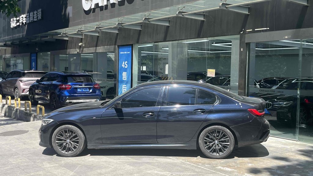 BMW 3 серии 2021 325i M Sport Obsidian Night Set - Huishida Trading