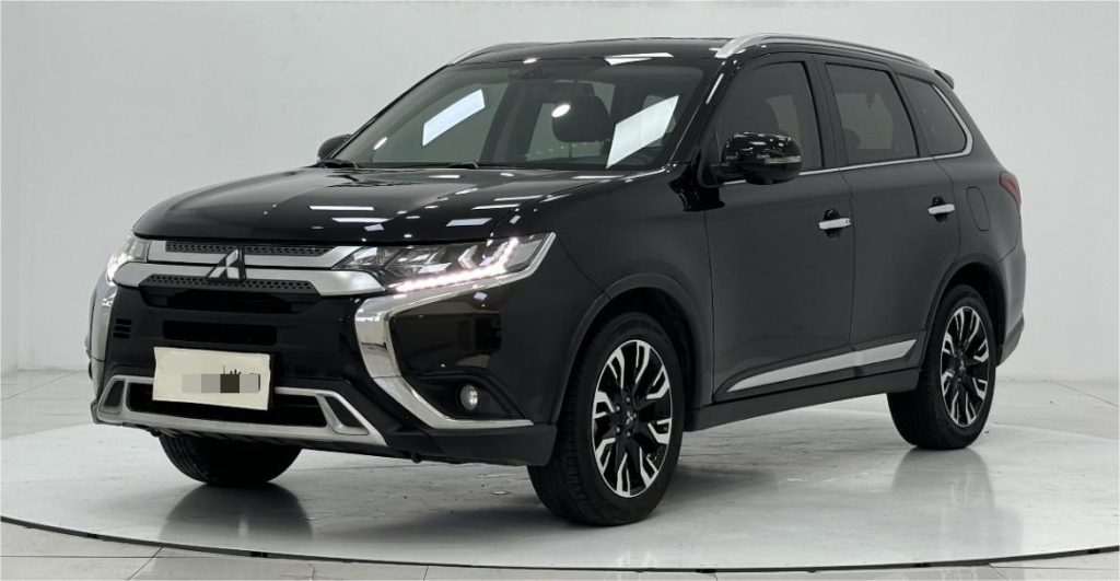 Mitsubishi Outlander 2020 2.4L 4WD Enjoy Edition 7-местный - Huishida Trading