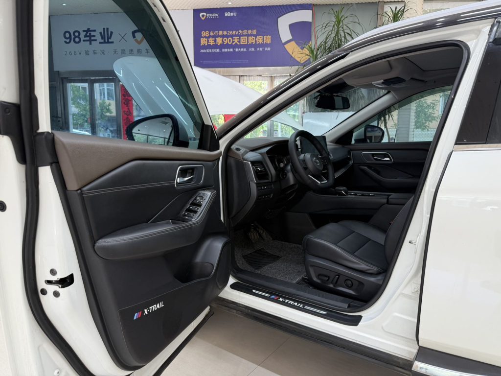 Nissan X-TRAIL 2021 VC-Turbo 300 CVT 2WD Luxury Edition - Huishida Trading
