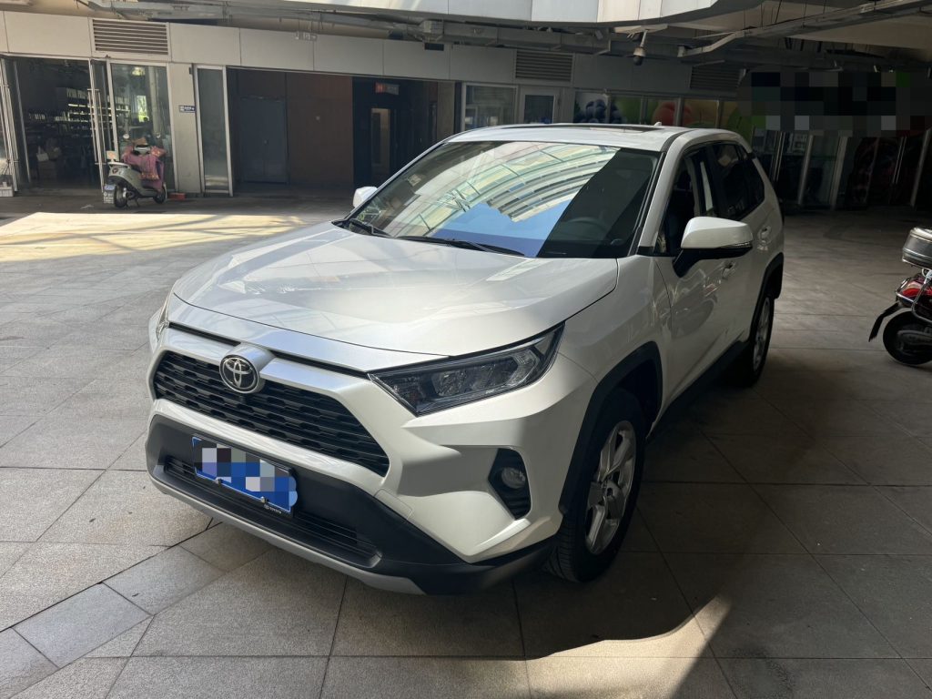 Toyota RAV4 2020 модельного года, 2,0 л, CVT, передний привод, версия Fashion PLUS - Huishida Trading