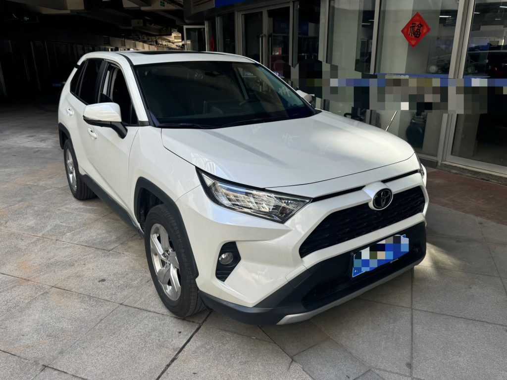 Toyota RAV4 2020 модельного года, 2,0 л, CVT, передний привод, версия Fashion PLUS - Huishida Trading