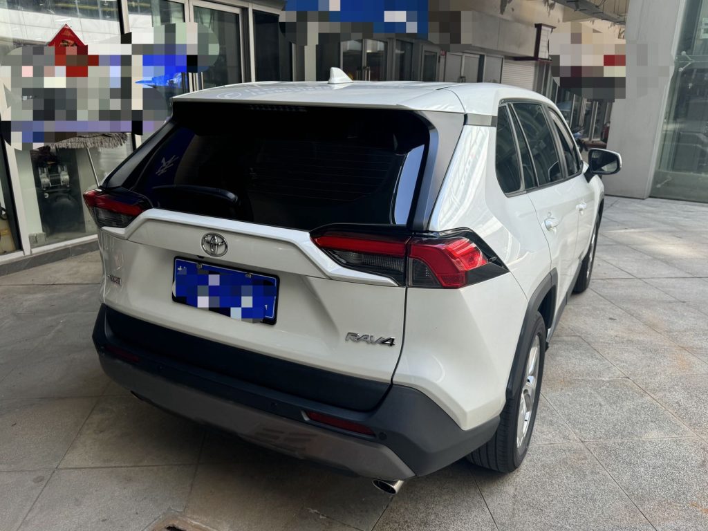 Toyota RAV4 2020 модельного года, 2,0 л, CVT, передний привод, версия Fashion PLUS - Huishida Trading
