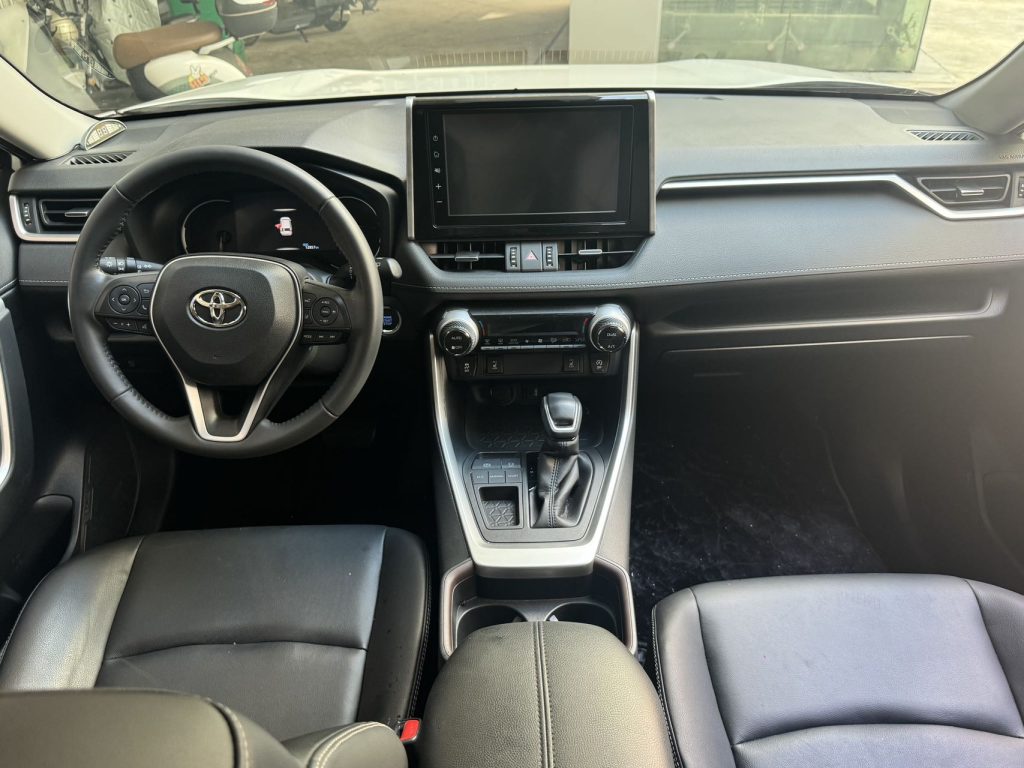 Toyota RAV4 2020 модельного года, 2,0 л, CVT, передний привод, версия Fashion PLUS - Huishida Trading
