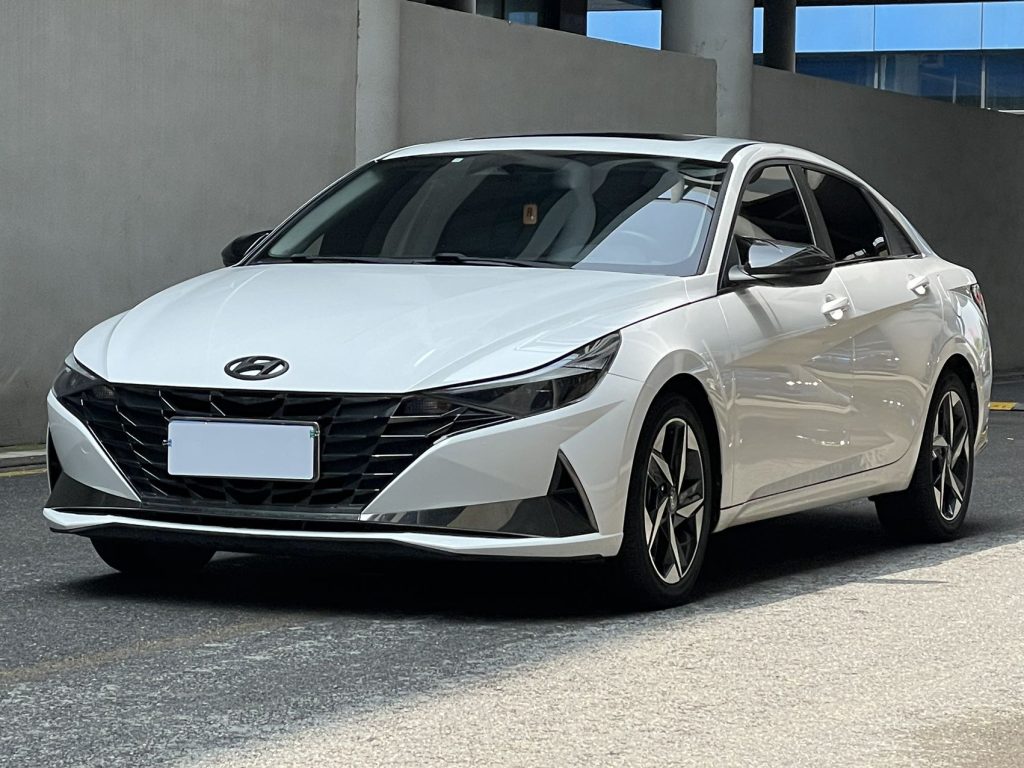 Hyundai Elantra 2021 1.5L CVT LUX Premium Edition National VI - Huishida Trading