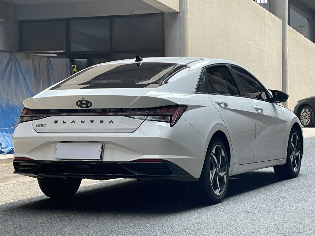 Hyundai Elantra 2021 1.5L CVT LUX Premium Edition National VI - Huishida Trading