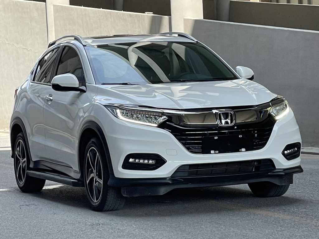 Honda Vezel 2020 1.5L CVT Luxury Edition - Huishida Trading