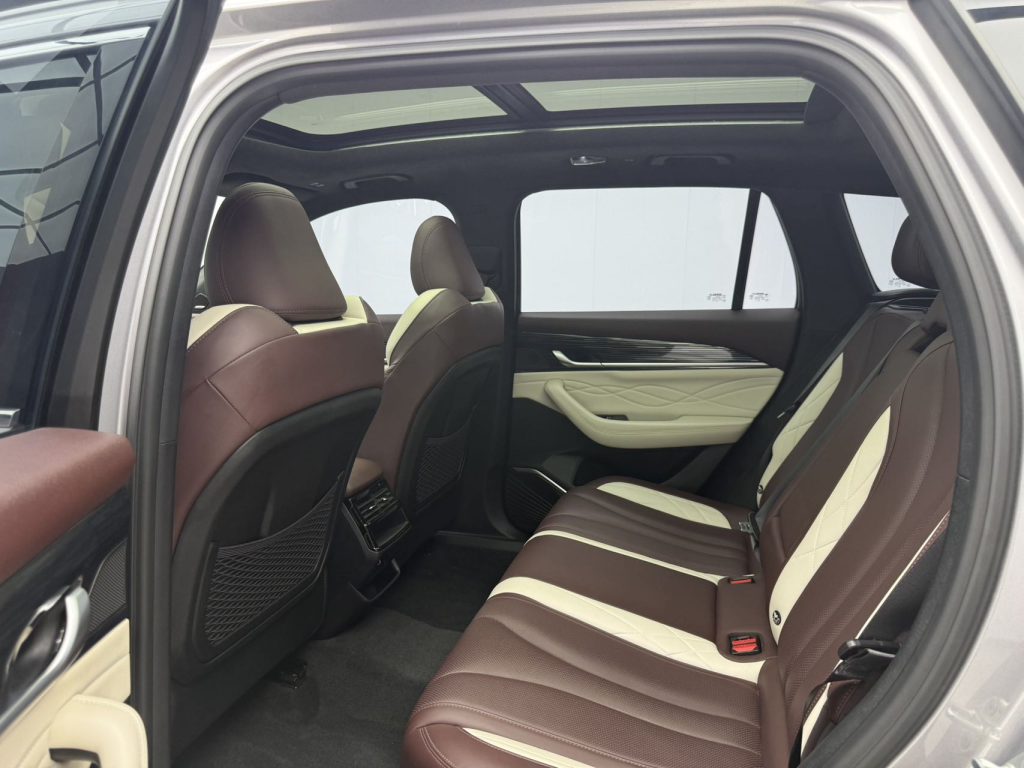 Geely Monjaro 2021 модельного года 2.0TD высокопроизводительный автоматический полный привод, версия «Престиж» - Huishida Trading