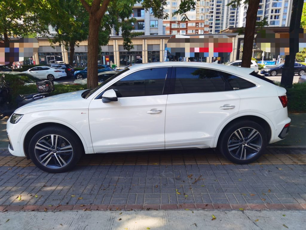 Audi Q5L Sportback 2021 40 TFSI Luxury - Huishida Trading