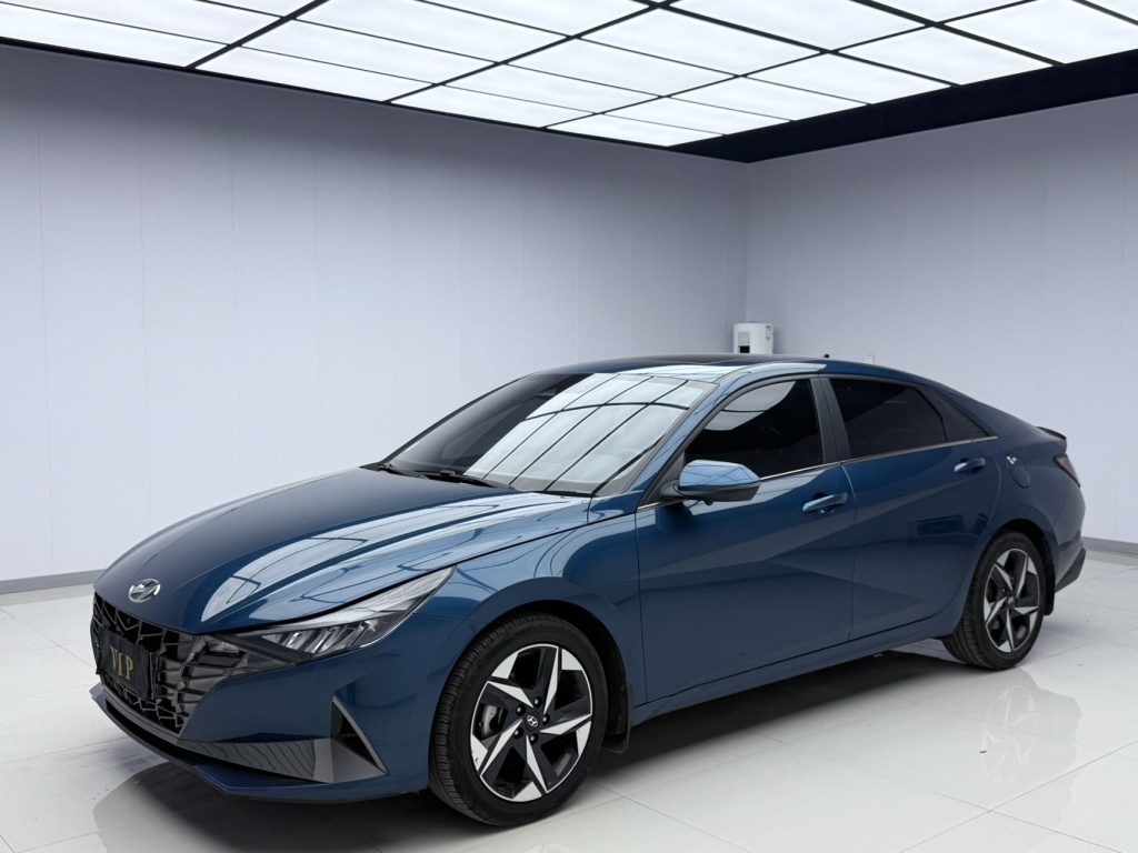 Hyundai Elantra 2021 240TGDi DCT LUX Premium Edition - Huishida Trading
