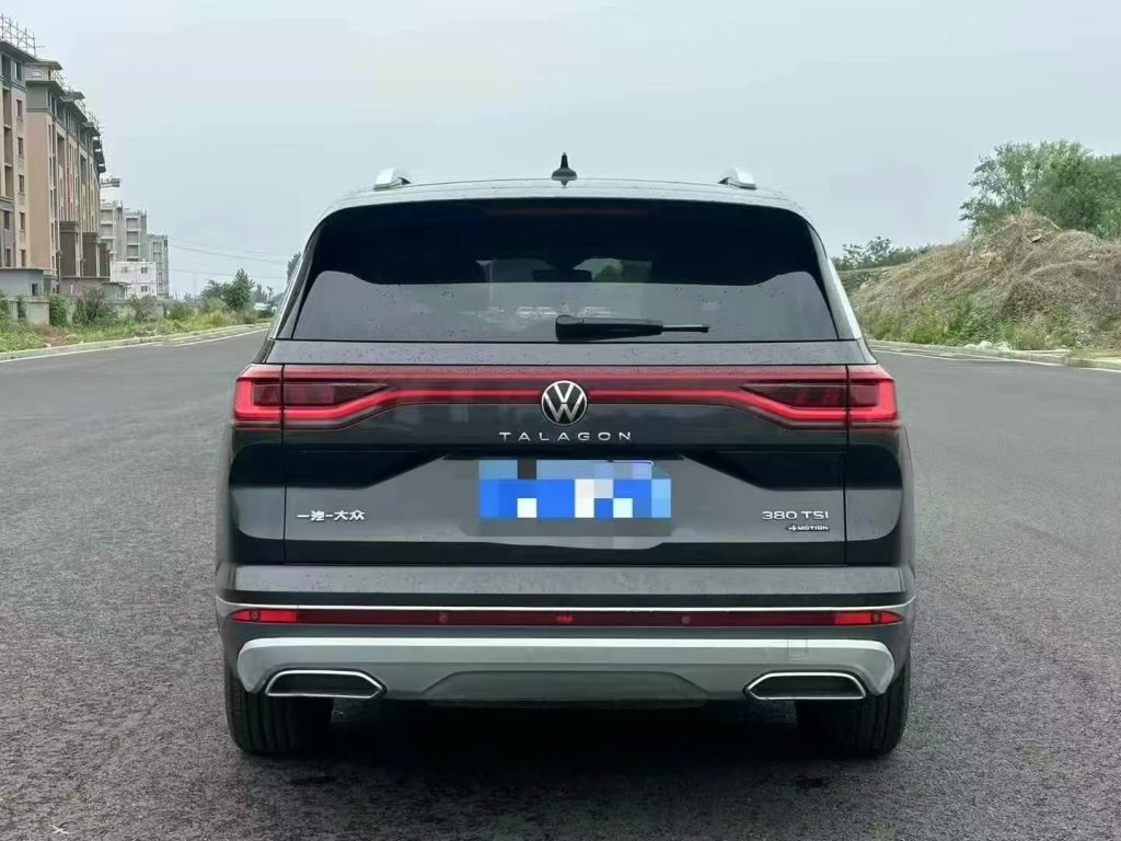 Volkswagen TALAGON 380 4WD Deluxe Goodland Edition Pro Six Seats - Huishida Trading
