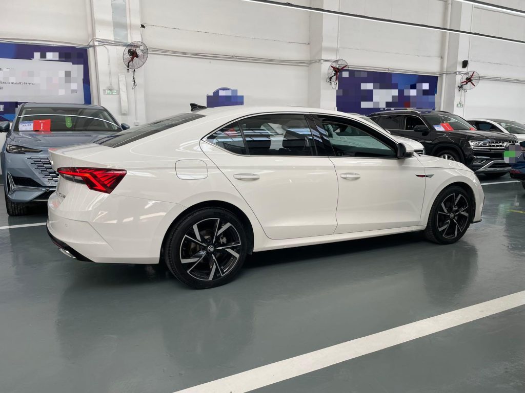 Skoda OCTAVIA 2021 PRO TSI280 DSG Premium Edition - Huishida Trading