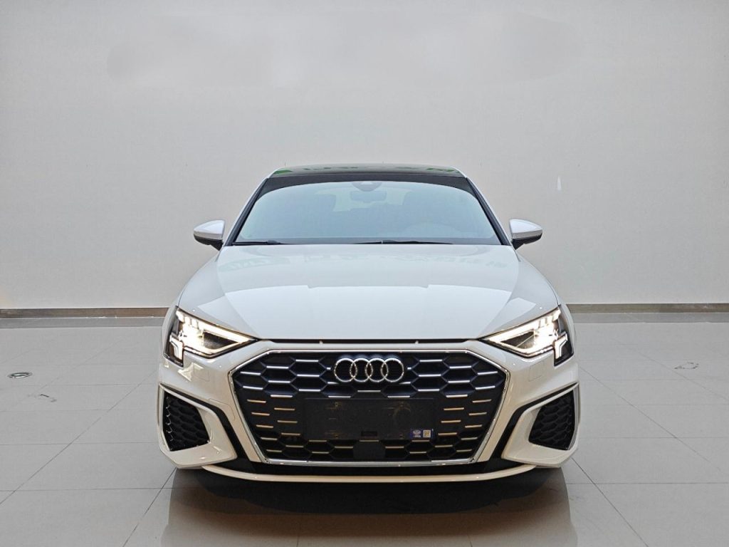 Audi a3 2021 sportback 35 TFSI Fashion Sport - Huishida Trading