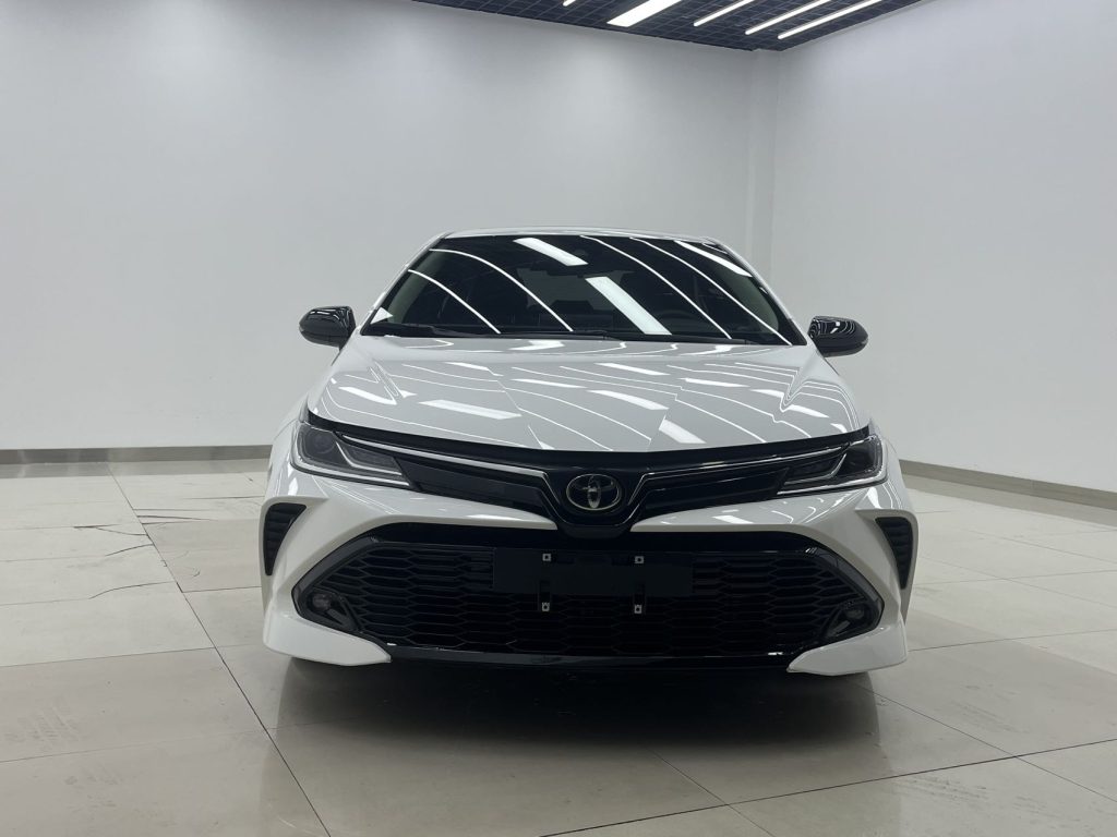 Toyota COROLLA 2021 TNGA 1.5L CVT GR SPORT Sport - Huishida Trading
