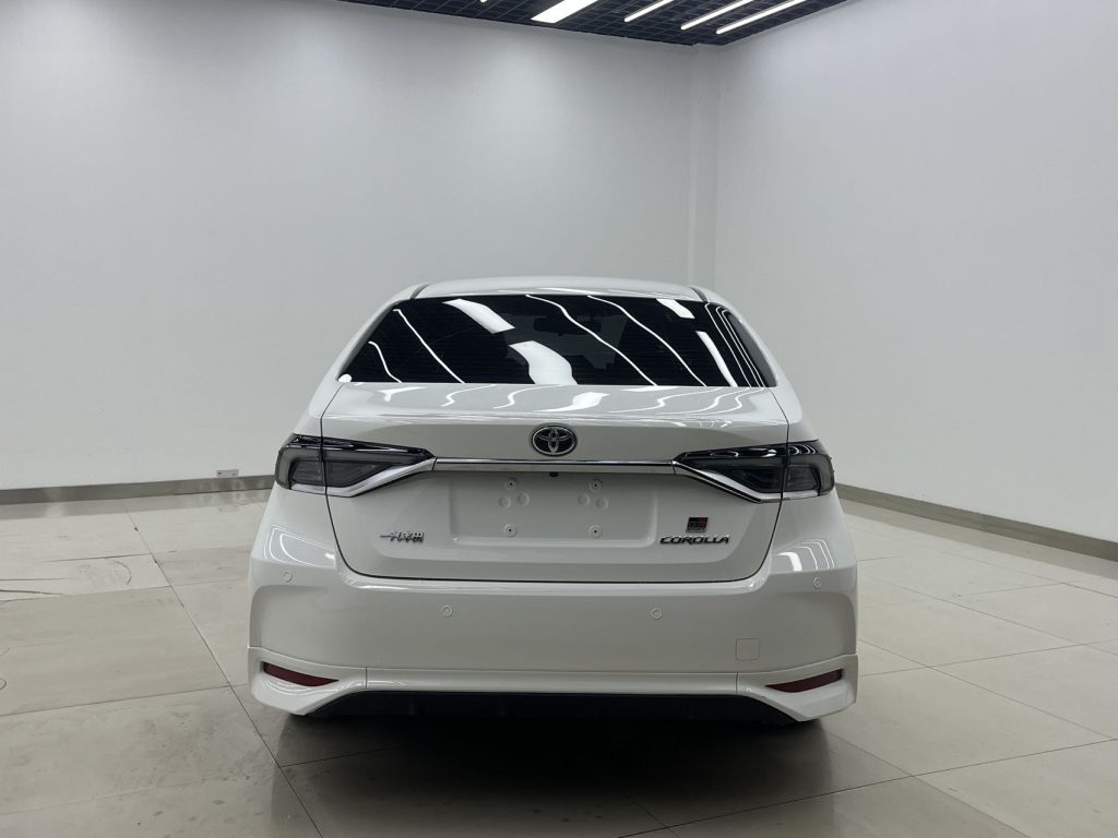 Toyota COROLLA 2021 TNGA 1.5L CVT GR SPORT Sport - Huishida Trading