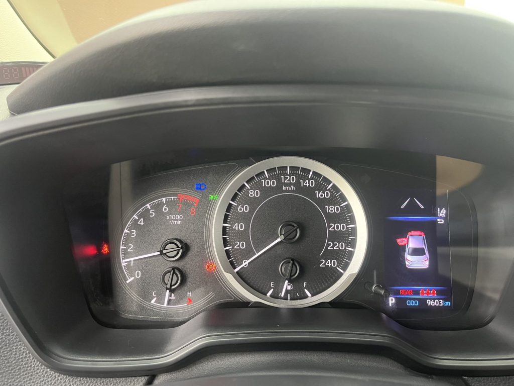 Toyota COROLLA 2021 TNGA 1.5L CVT GR SPORT Sport - Huishida Trading