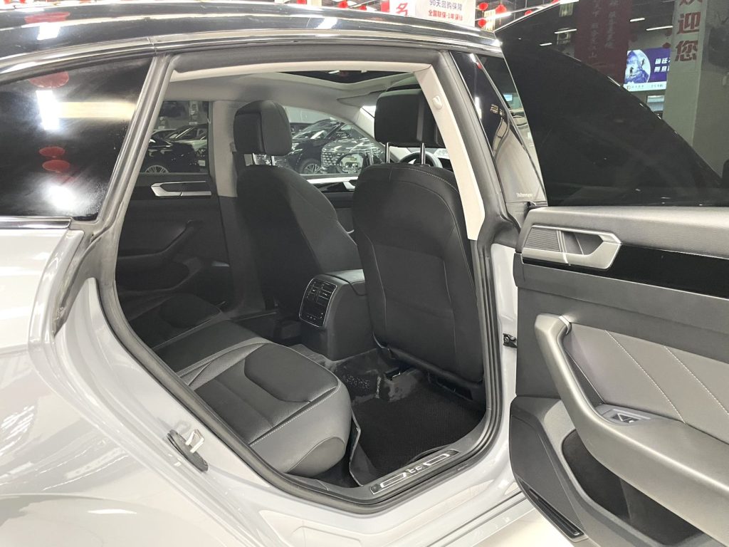 Volkswagen CC 2021 380TSI Capture Edition - Huishida Trading