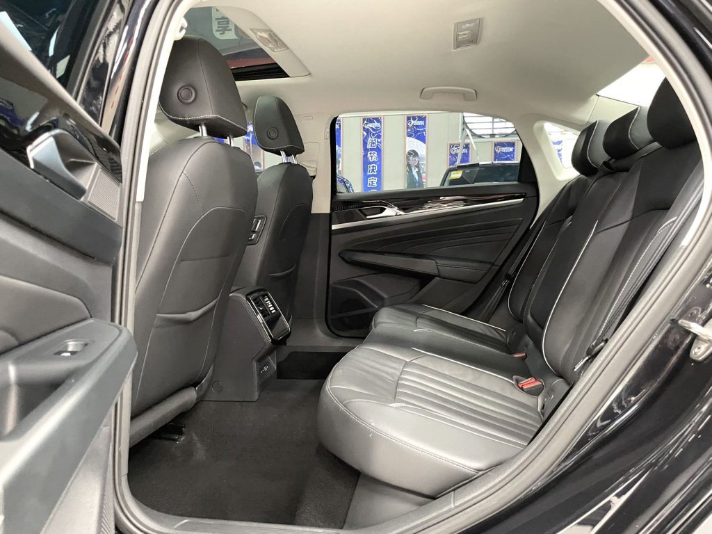 Volkswagen Passat 2022 280TSI Elite - Huishida Trading