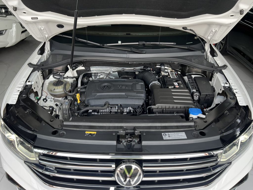 Volkswagen Tiguan L 2022 380TSI Automatic 4WD R-Line Flagship Edition 7-местный - Huishida Trading