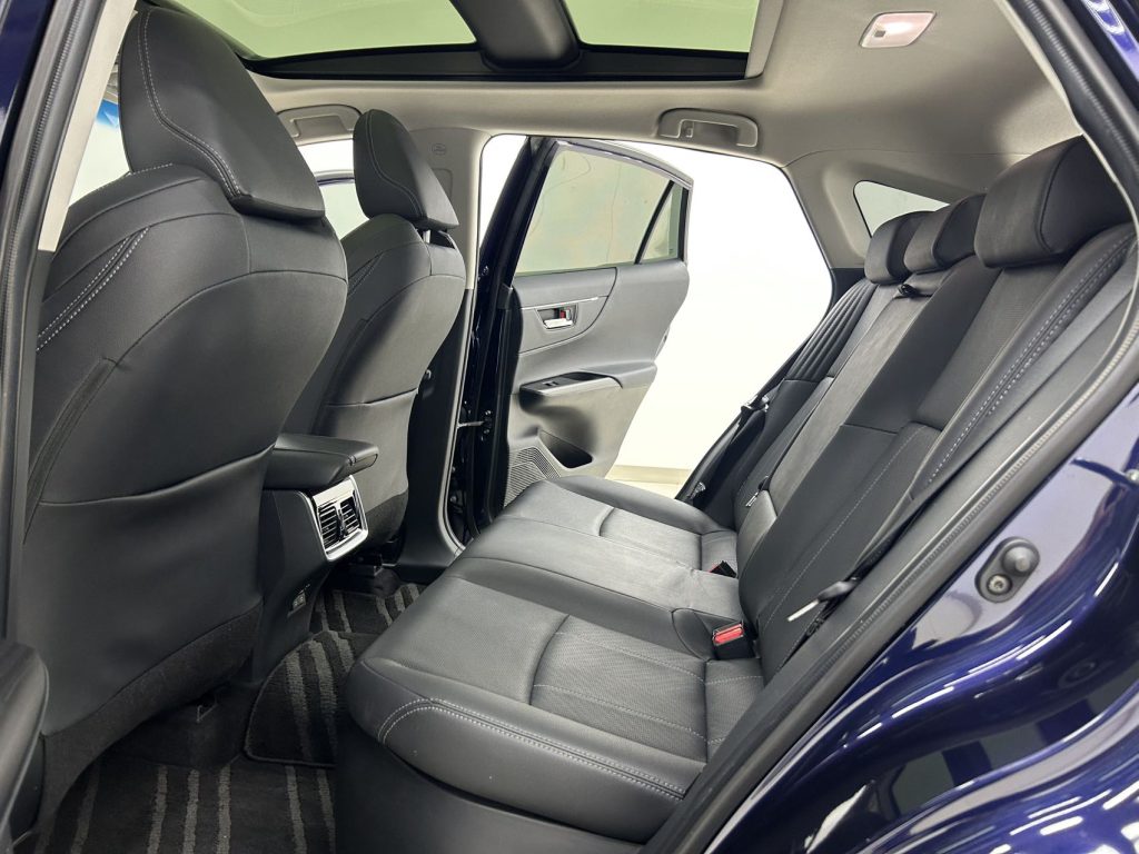 TOYOTA HARRIER 2022 Двухцилиндровый двигатель 2,5 л CVT 4WD Premium - Huishida Trading