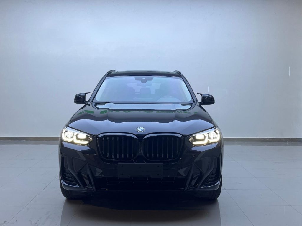 BMW X3 2022 xDrive30i Leader M Obsidian Night Set - Huishida Trading