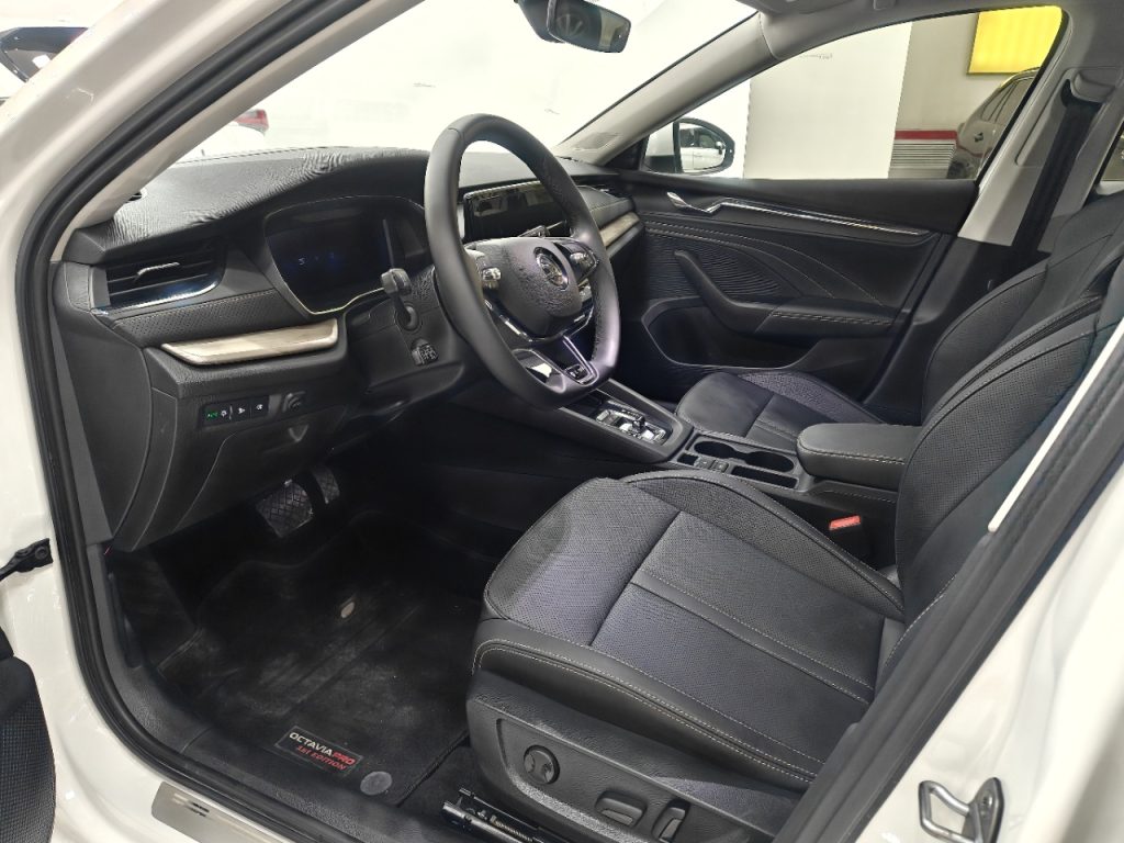 2022 OCTAVIA PRO TSI280 Luxury Edition - Huishida Trading