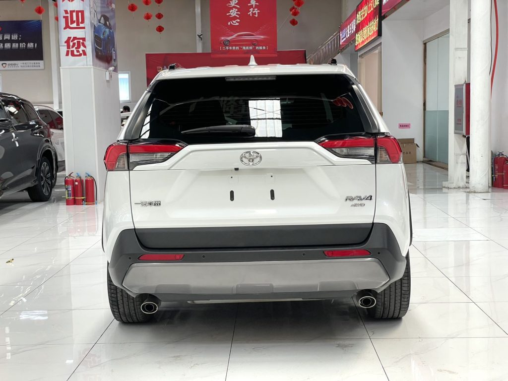 Toyota RAV4 2021 2.0L 4WD Style Edition - Huishida Trading