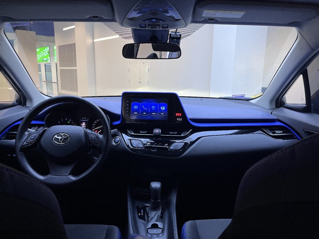 Toyota C-HR 2021 2.0L Comfort Edition - Huishida Trading