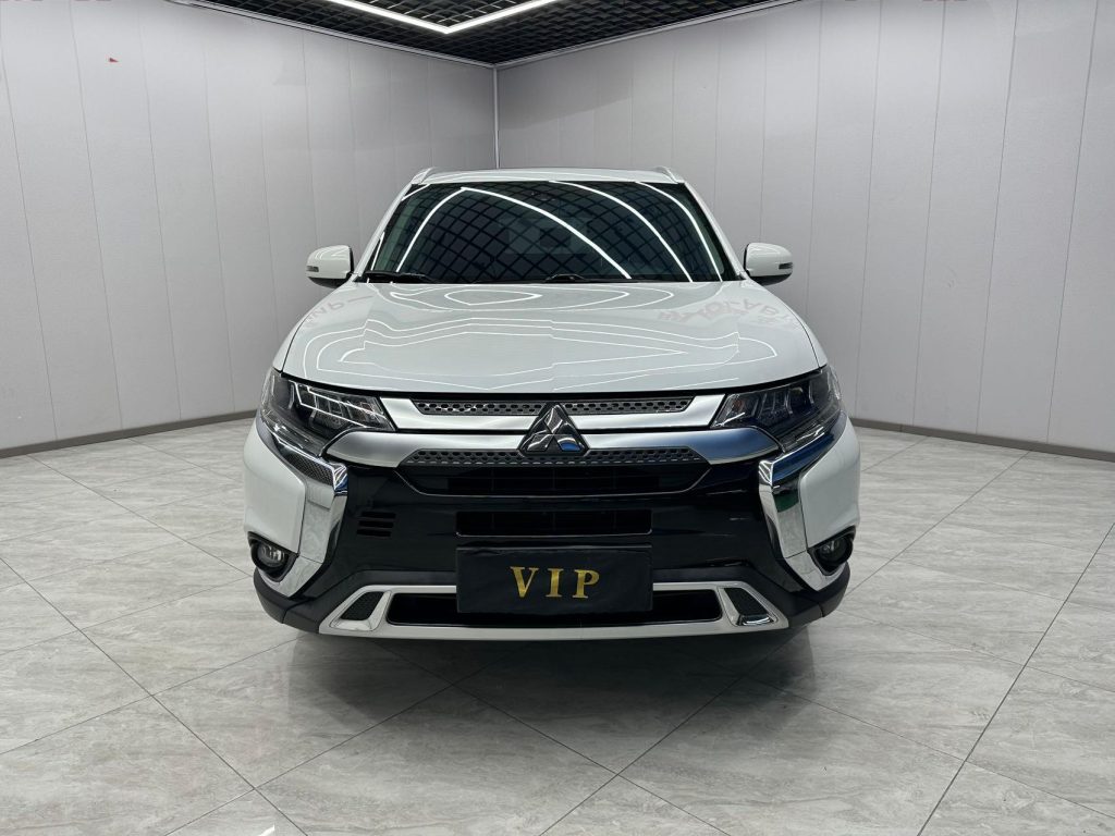 Mitsubishi Outlander 2021 2.4L 4WD Enjoy Edition 5-местный - Huishida Trading