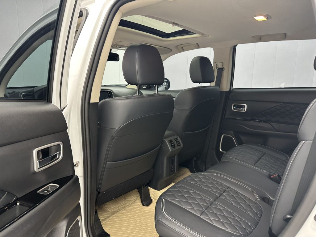 Mitsubishi Outlander 2021 2.4L 4WD Enjoy Edition 5-местный - Huishida Trading