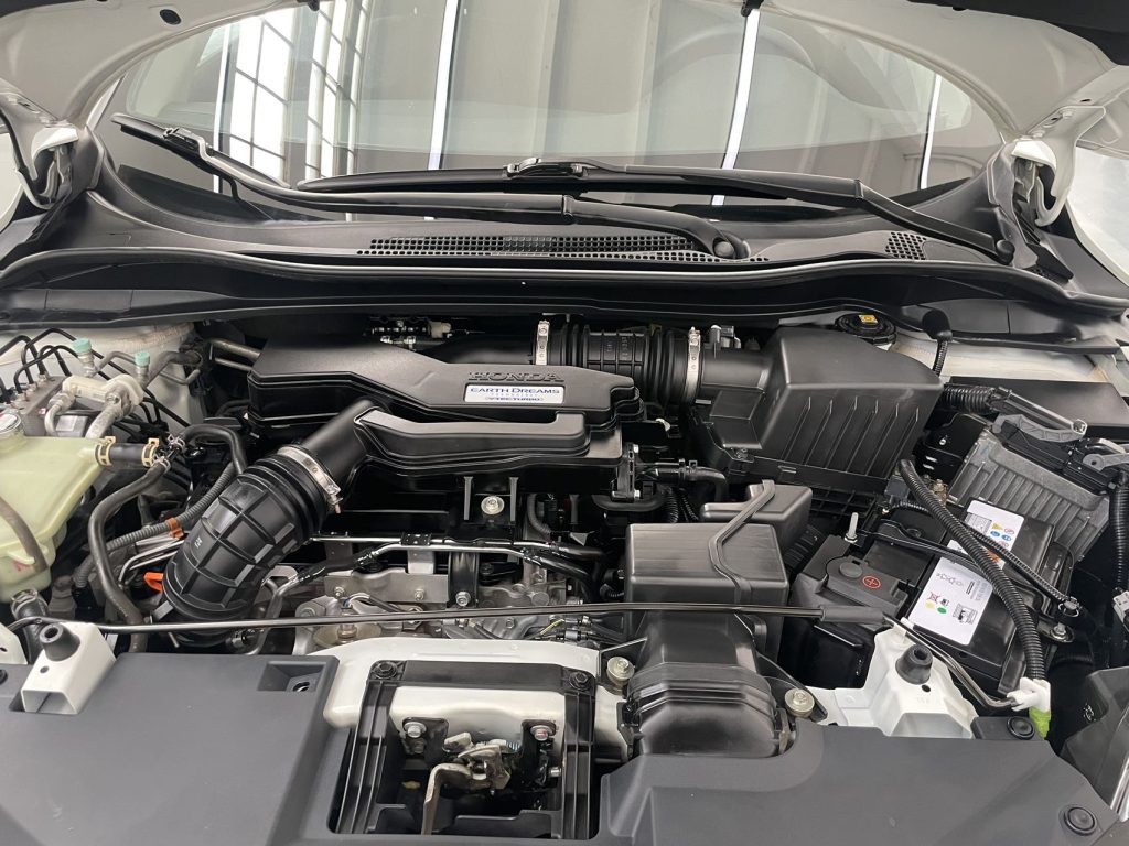Honda VEZEL 2020 220 TURBO CVT Elite - Huishida Trading