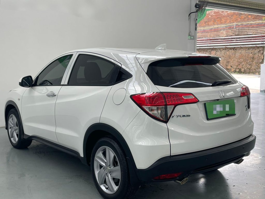 Honda VEZEL 2020 220 TURBO CVT Elite - Huishida Trading