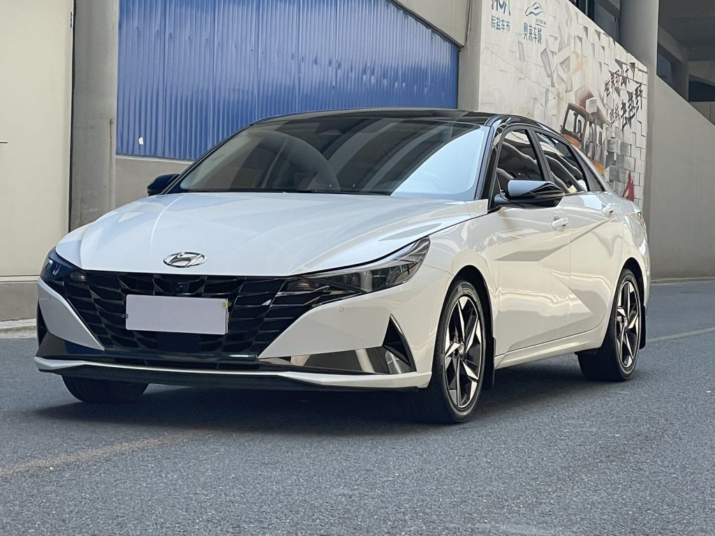 Hyundai Elantra 2021 1.5L CVT LUX Flagship Edition National - Huishida Trading