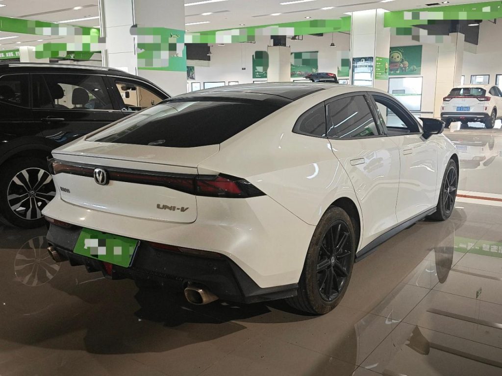 Changan UNI-V 2022 1.5T Premium - Huishida Trading