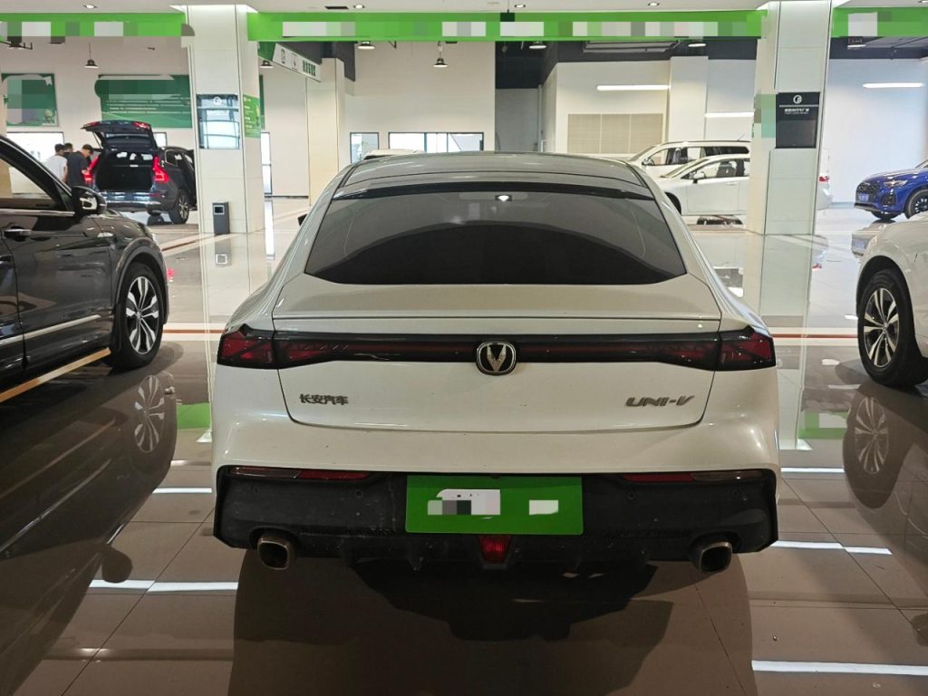 Changan UNI-V 2022 1.5T Premium - Huishida Trading
