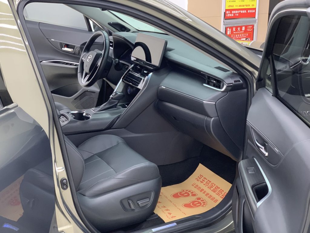 TOYOTA HARRIER 2022 Twin Engine 2.5L CVT 4WD Flagship Edition - Huishida Trading