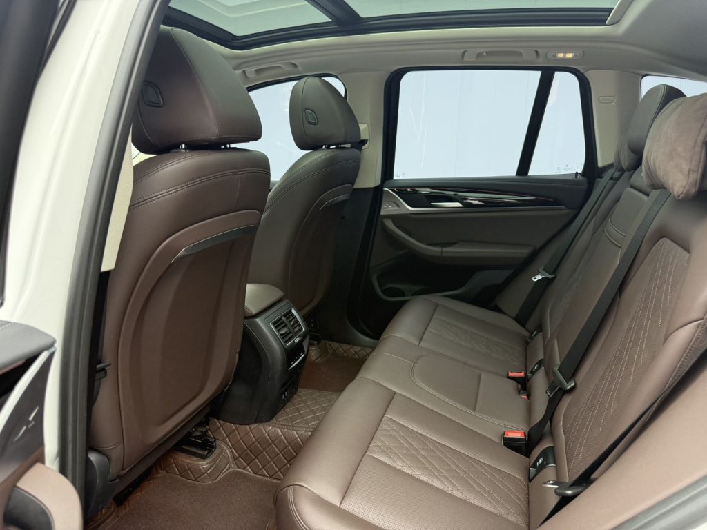 BMW X3 2022 xDrive25iM Sport Package - Huishida Trading