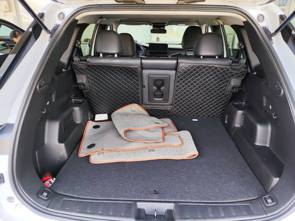 Mitsubishi Outlander 2023 1.5T CVT 4WD Excellence 5-местный - Huishida Trading
