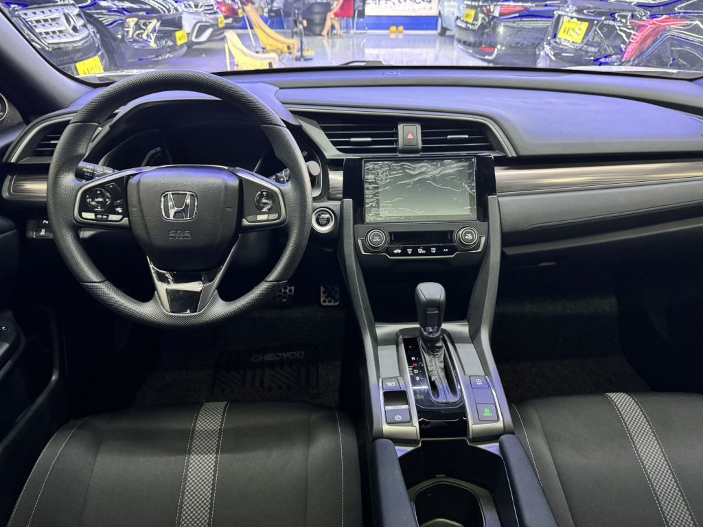 Honda Civic 2021 HATCHBACK 220TURBO CVT Tide Cool Control - Huishida Trading