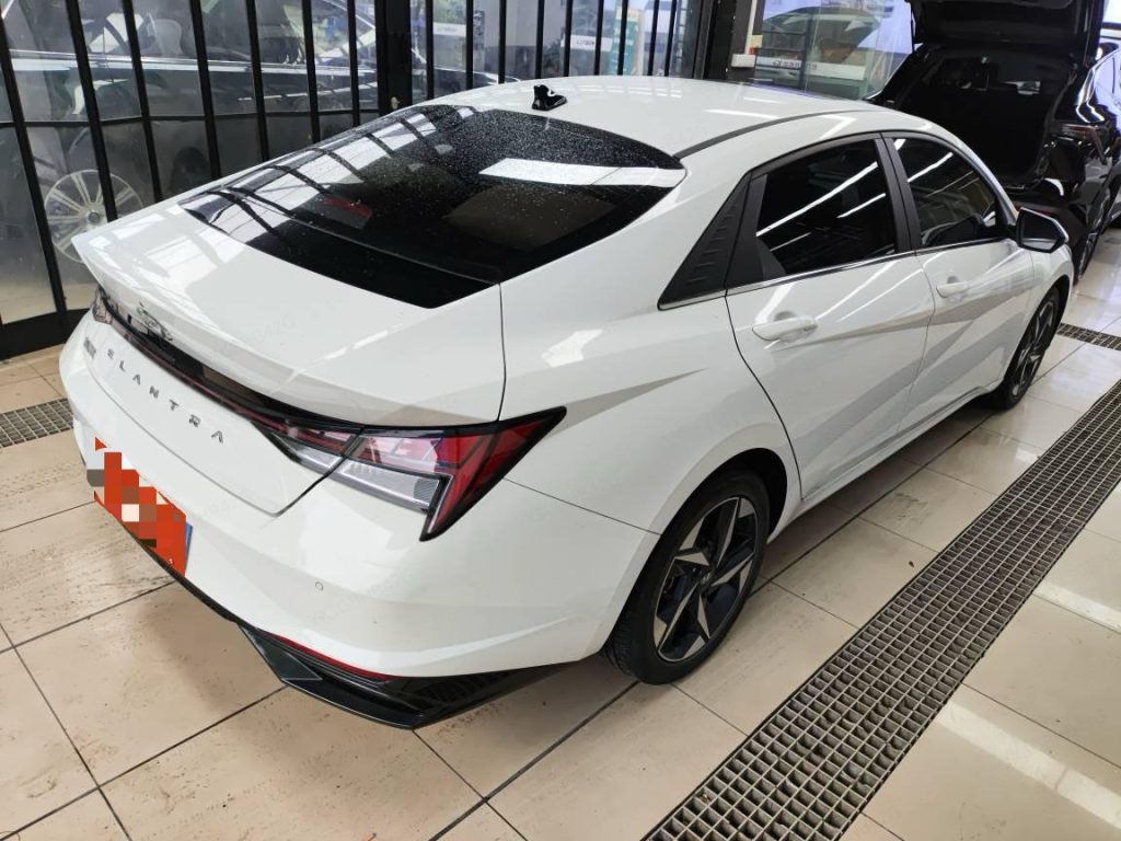 Hyundai Elantra 2022 1.5L CVT LUX Premium - Huishida Trading
