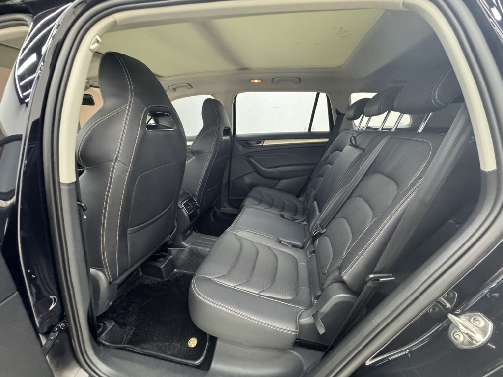 Skoda Kodiaq 2022 330TSI 7-местный 2WD Luxury Edition - Huishida Trading