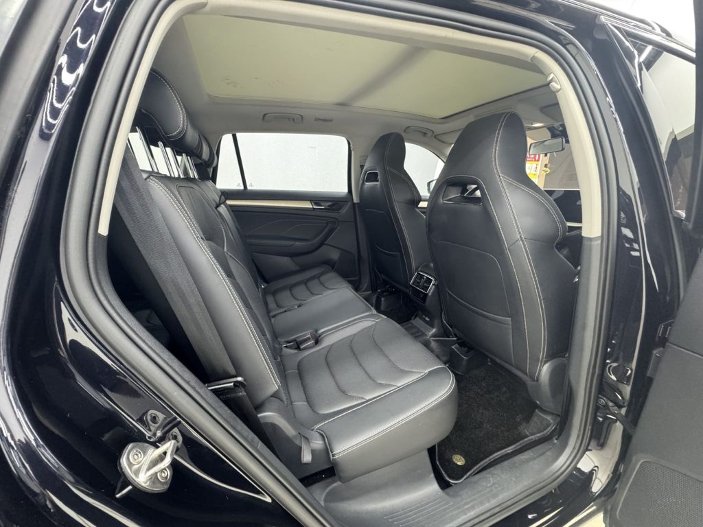 Skoda Kodiaq 2022 330TSI 7-местный 2WD Luxury Edition - Huishida Trading