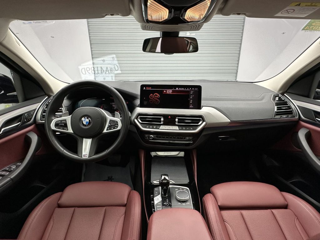 BMW X4 2022 xDrive 25i M Sport Package - Huishida Trading